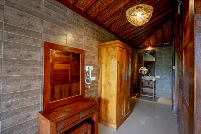 Room facilities — Insenja Ubud Tropical, Bali