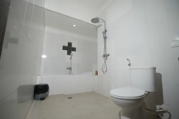 Bathroom — The Pageh Guesthouse, Bali